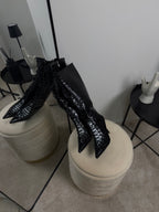 TACCO STRINGATO NERO LUCIDO