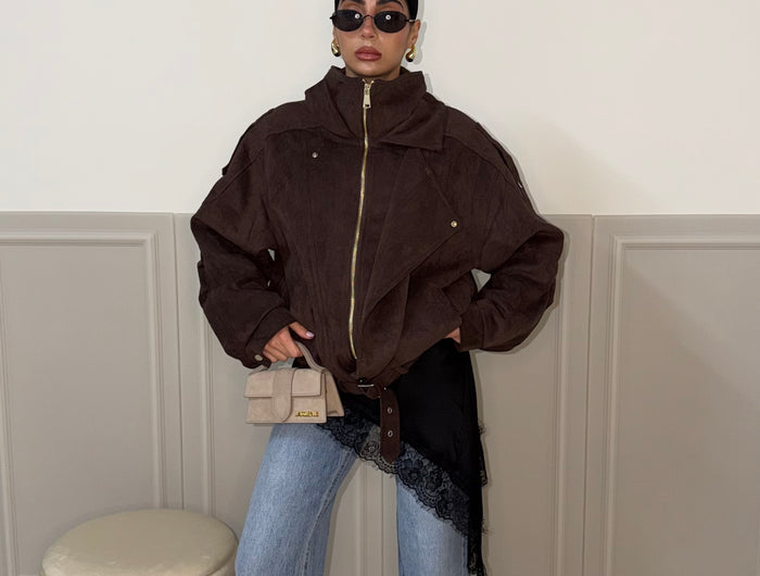 <h2><em>For girls who dress like they mean it.</em></h2>