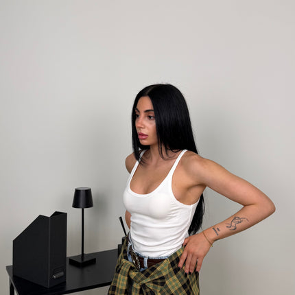 Top BASIC bianco