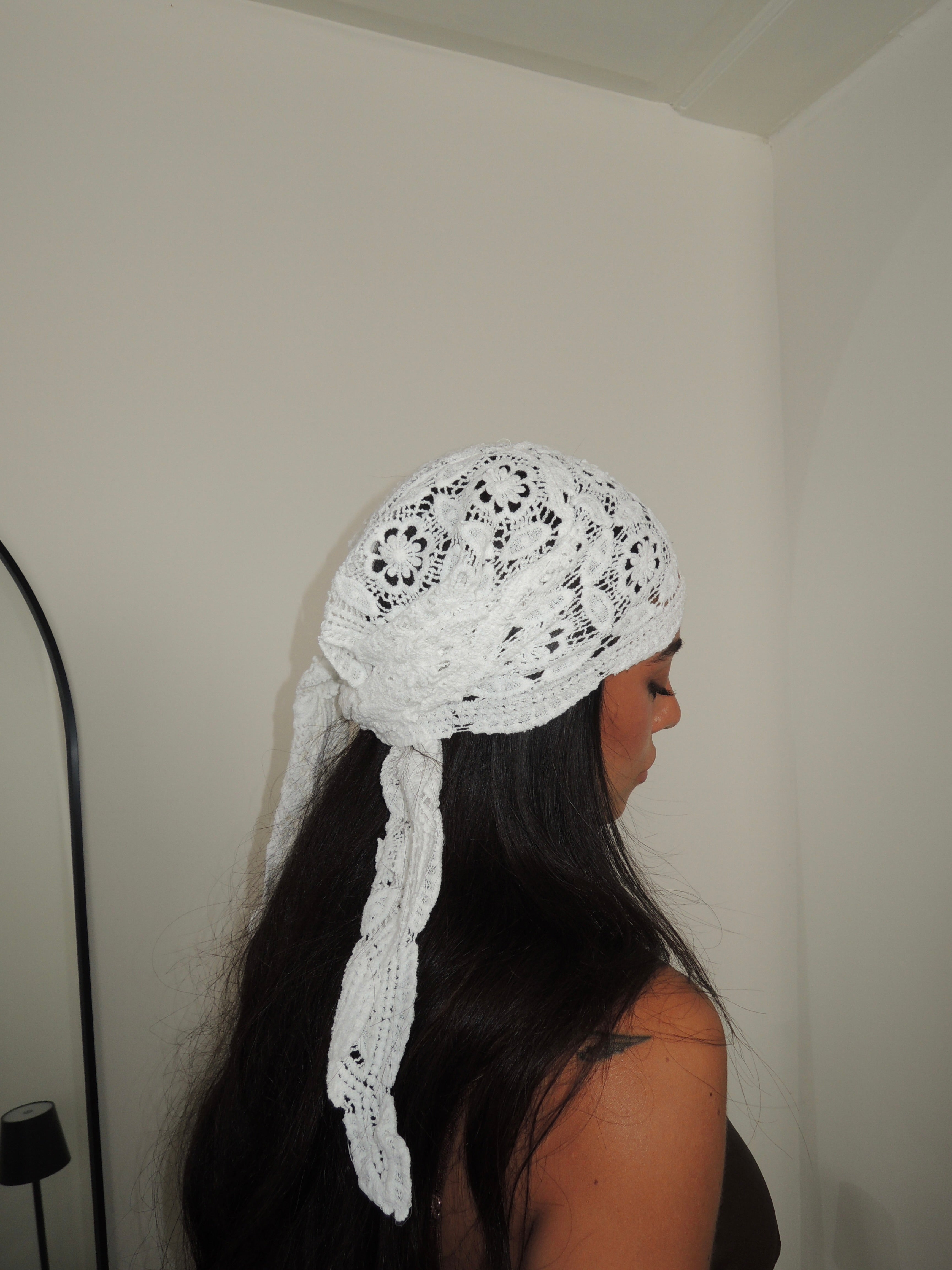 BANDANA RICAMATA WHITE